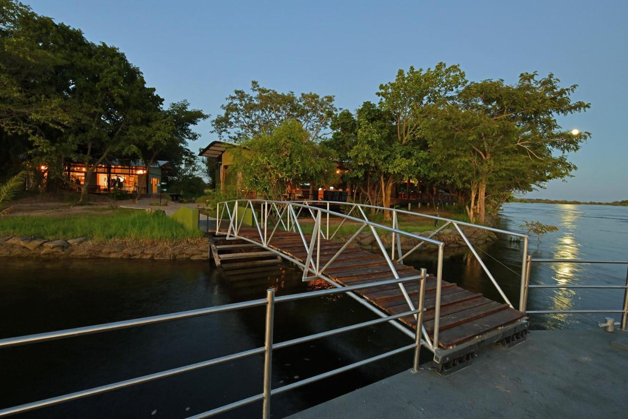 Zambezi Mubala Lodge Katima Mulilo Exterior foto